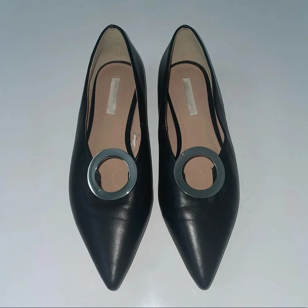 H&M Leather Black Metal Metal Ring Flats Size 7